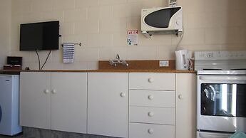 Cromwell Motel