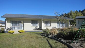 Cromwell Motel