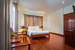 Apsara Centrepole Hotel