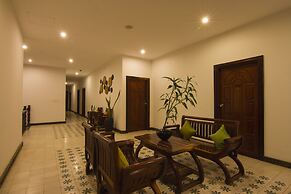 Apsara Centrepole Hotel