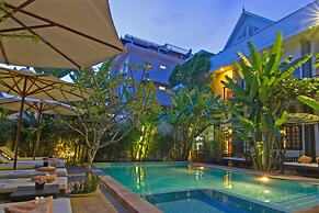 Apsara Centrepole Hotel