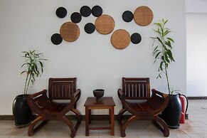 Apsara Centrepole Hotel