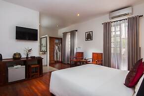 Apsara Centrepole Hotel