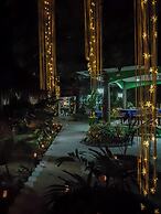 Moonlight Resort