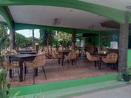 Moonlight Resort