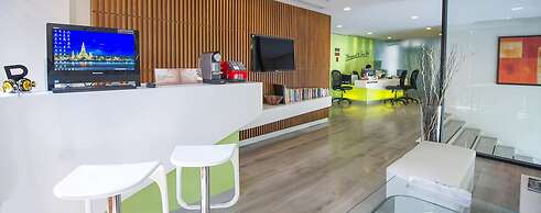 Marvin Suites Hotel