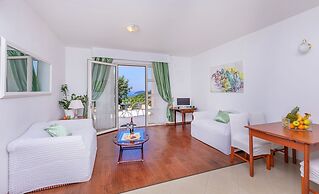 Residences Island View