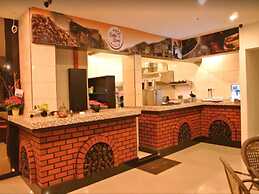 Leo Express Hotel