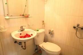 Canh Dieu Hotel