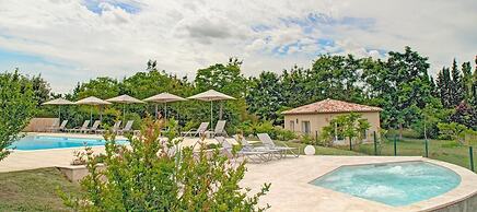 Hôtel La Bastide d'Iris