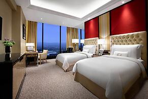 The Trans Luxury Hotel