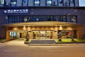 Minshan Yuanlin Grand Hotel