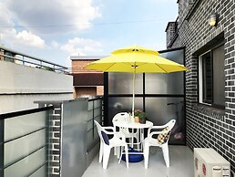 Lee & No Guesthouse