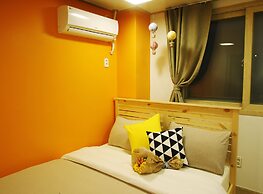 Lee & No Guesthouse