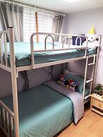 Lee & No Guesthouse