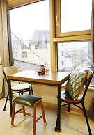 Lee & No Guesthouse