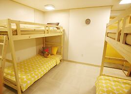 Lee & No Guesthouse