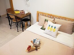 Lee & No Guesthouse