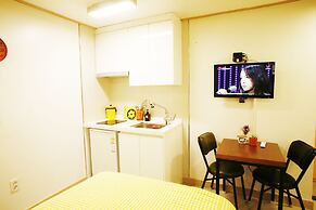 Lee & No Guesthouse