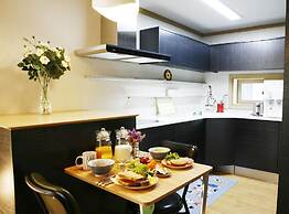 Lee & No Guesthouse
