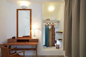 Black Rose Suites
