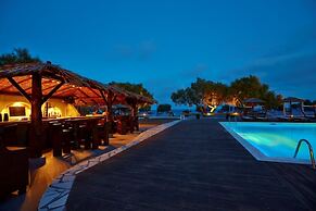 Black Rose Suites