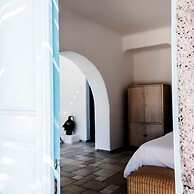 Black Rose Suites