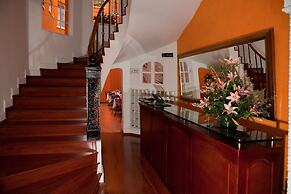 Ambar Hotel