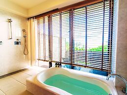 LiVEMAX AMMS CanNa Resort Villa