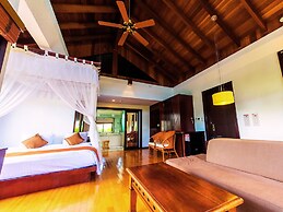 LiVEMAX AMMS CanNa Resort Villa