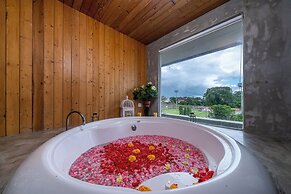 Bliss Surfer Hotel Legian