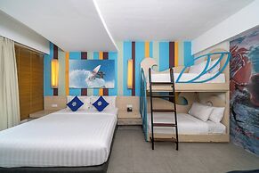 Bliss Surfer Hotel Legian