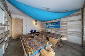 Bliss Surfer Hotel Legian