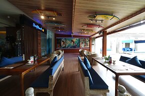 Bliss Surfer Hotel Legian