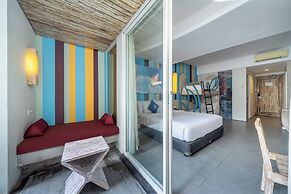 Bliss Surfer Hotel Legian