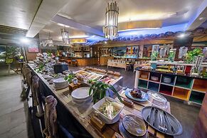 Bliss Surfer Hotel Legian