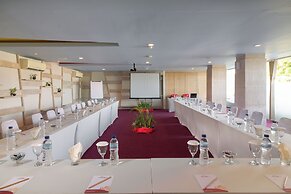 Bliss Surfer Hotel Legian