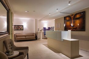 Royal Princess Hotel