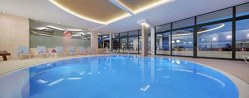 Royal Princess Hotel