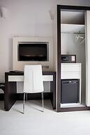 Alhambra Suites
