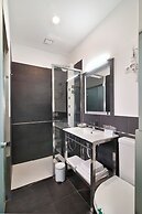 Alhambra Suites