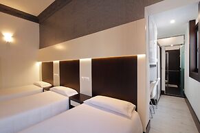 Alhambra Suites