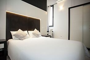 Alhambra Suites