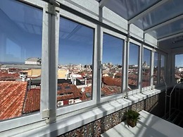 Alhambra Suites