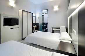 Alhambra Suites