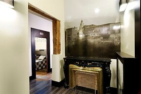 Alhambra Suites