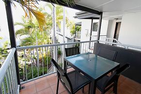 Coffee House Apartment Motel