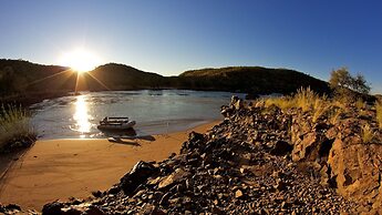 Kunene River Lodge