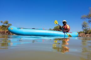 Kunene River Lodge
