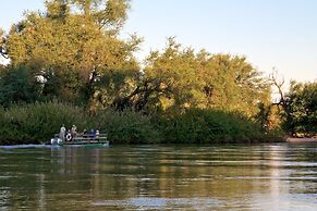 Kunene River Lodge